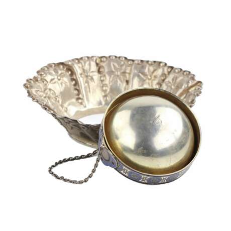 Wedding salt shaker on a loaf Pavel Ovchinnikov. Moscow. 1874 Silver 84 Cloisonné enamel Neo-Russian 19th century - photo 6
