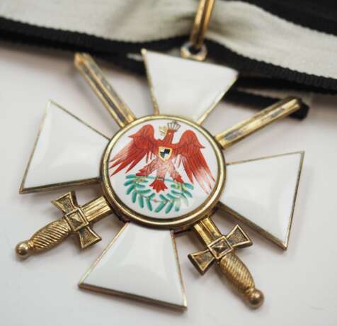 Preussen: Roter Adler Orden, 5. Modell (1918), 2. Klasse mit Schwertern. - photo 2