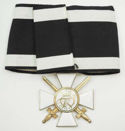 Preussen: Roter Adler Orden, 5. Modell (1918), 2. Klasse mit Schwertern. - photo 3