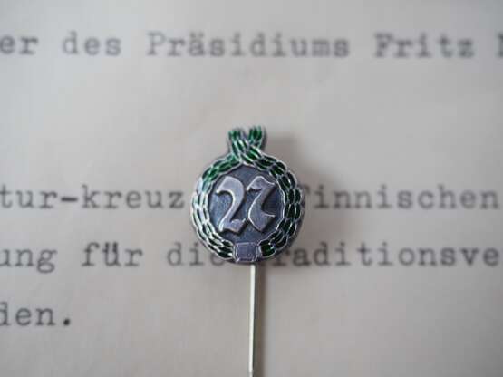Finnland: Miniatur-Kreuz des Finnischen Jägerbund, mit Urkunde für den Beisitzer des Präsidiums. - photo 2