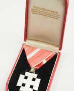 Übersicht. Österreich: Ehrenzeichen für Verdienste um die Republik Österreich (1922-1934) bzw. Österreichischer Verdienstorden (1934-1938), Ritterkreuz, im Etui.