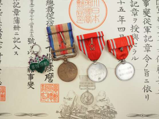Japan: Nachlass eines Rot-Kreuz-Angehörigen und Veteranen des Japanisch-Chinesischen Krieges. - photo 3