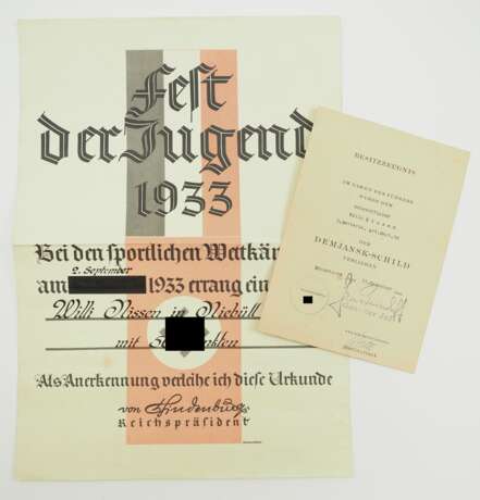 Demjansk Schild Urkunde für einen Unteroffizier der 3. Batt., Art. Regt. 30. - фото 2