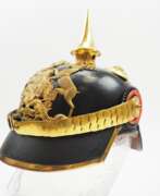 Aperçu. Württemberg: Pickelhaube für Offiziere der Infanterie.