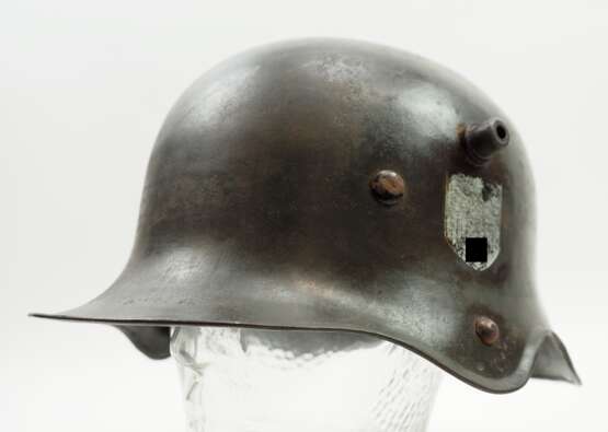 Wehrmacht: Stahlhelm M18 Kavallerie (Ohrenfrei) - Doppelemblem. - Foto 1