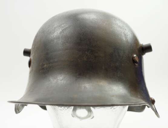 Wehrmacht: Stahlhelm M18 Kavallerie (Ohrenfrei) - Doppelemblem. - Foto 2