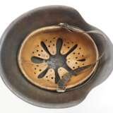 Wehrmacht: Stahlhelm M42 - 1 Emblem. - фото 5
