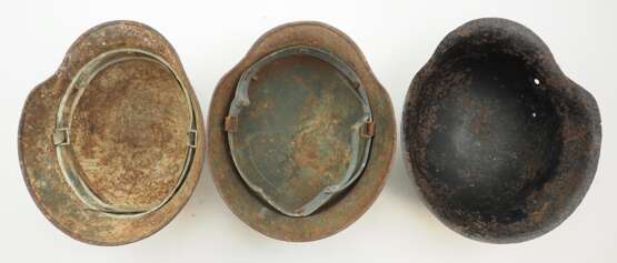Wehrmacht: Stahlhelm - 3 Exemplare. - photo 4