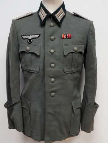 Wehrmacht: Feldbluse für einen Leutnant der Reserve Infanterie. - photo 1