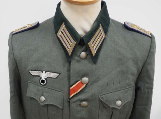Wehrmacht: Feldbluse für einen Stabsarzt. - photo 2