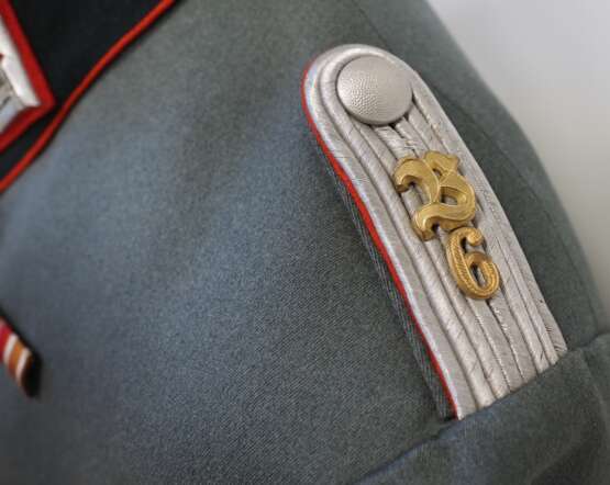 Wehrmacht: Waffenrock eines Leutnants der Reserve der Artillerie Beobachtungs-Abteilung 6. - фото 4