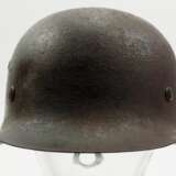 Waffen-SS: Stahlhelm M42 - 1 Emblem. - photo 2
