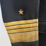 Kriegsmarine: Jackett des Admirals und Flottenchef der Kriegsmarine Günther Lütjens als Konteradmiral. - photo 5