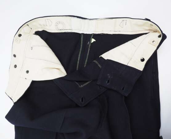 Kriegsmarine: Uniformensemble eines Oberleutnants zur See. - photo 7