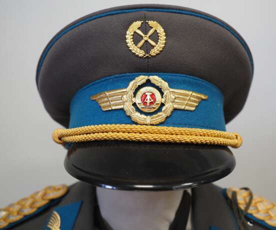 DDR: Uniformensemble eines Generalmajors der Luftstreitkräfte. - фото 5