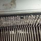 Allg. SS: Dienstschreibmaschine - Olympia. - photo 3