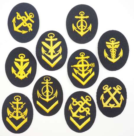 Kriegsmarine: Dienstgrad- und Laufbahnabzeichen - 10 Exemplare. - photo 1