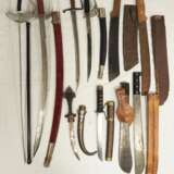 Sammlung Blankwaffen. - photo 2