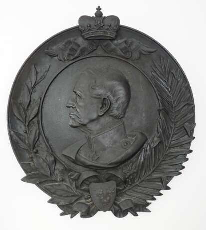 Preussen: Generalfeldmarschall Helmuth von Moltke - Eisenguss Wandteller. - photo 1