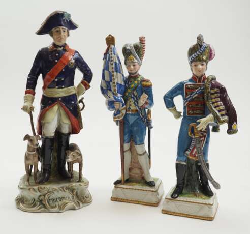 Preussen / Frankreich: Porzellan Figuren - 3 Exemplare. - photo 1
