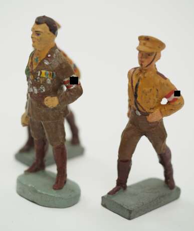 Elastolin / Lineol: Hermann Göring in HJ-Uniform und 2 Hitlerjungen. - photo 3