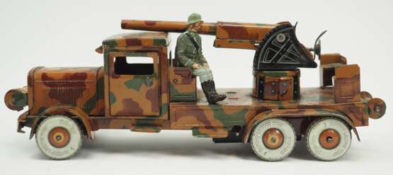 Blech Flak-Kanonen-Wagen. - photo 1