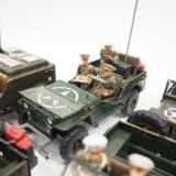 Blechauto US-Army Willys Jeep - 8 Exemplare. - photo 4
