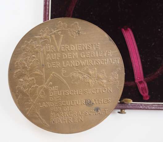 Markgrafschaft Mähren - Verdienstmedaille auf dem Gebiet der Landwirtschaft, Bronze, im Etui. - photo 3