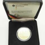 Euro: 100 Euro GOLD - UNESCO-Welterbe Hansestadt Lübeck, im Etui. - Foto 3
