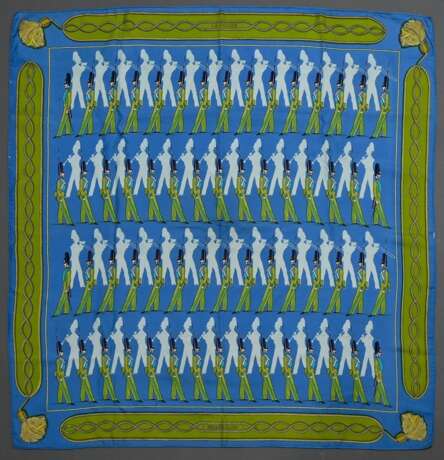 Hermès Seiden Carré "La Parade" in blau-grün, Entw.: Françoise Heron 2011, gerollter Rand, 90x90cm, Original Box, kein Schild, Randdefekte - photo 2
