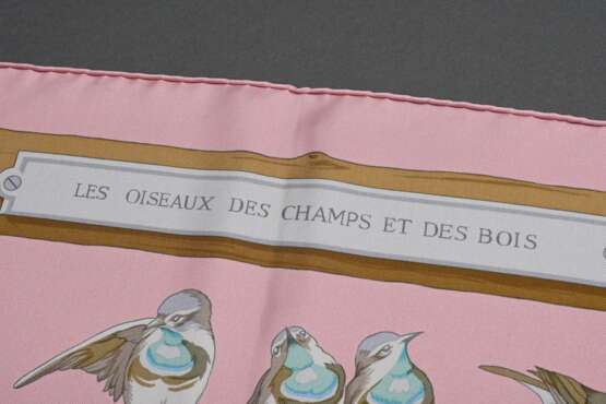 Hermès Seiden Carré "Les Oiseaux des Champs et des Bois" in rosa, Entw.: Hugo Grygkar 2013, 90x90cm, Original Box - photo 4