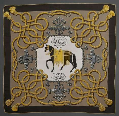 Hermès Seiden Carré "Palefroi" in braun-gold-beige, Entw.: Francoise de la Perrier, 2013, gerollter Rand, 90x90cm, Original Box, kein Schild - photo 2