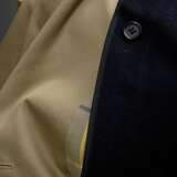 Burberry Trenchcoat, khakifarben mit ausknöpfbarem dunkelblauem Wollfutter, Hornknöpfen und Lederschnallen, Gr.36/38 - photo 5