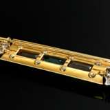 Handgefertigte Gelb- und Weißgold 750 Nadel mit grünem Verdelith Turmalin, Citrinen im Treppenschliff und Diamanten im Brillant- und Achtkantschliff (zus. ca. 0.44ct/VSI/W), 10,4g, 5,2x1,3cm - photo 2