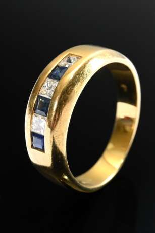 Gelbgold 750 Bandring mit Saphir Carrés (zus. ca. 0.35ct) und Diamanten im Princess Schliff (zus. ca. 0.45ct/P1/W), 7,4g, Gr. 62, Tragespuren - фото 1