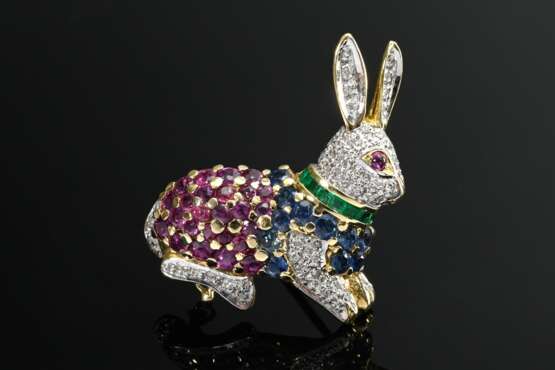 Gelb- und Weißgold 585 „Hasen“ Nadel-Anhänger mit Achtkant Diamanten (zus. ca. 0.50ct/SI/W), Rubinen (zus. ca. 1ct), Saphiren (zus. ca. 0.55ct) und Smaragden (zus. ca. 0.50ct), 7,8g, 3x3cm - photo 1
