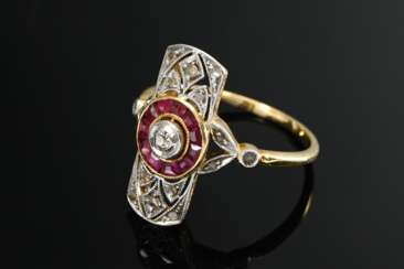 Platinierter Gelbgold 750 Art Deco Ring mit Rubinrosette sowie Diamanten im Alt- und Rosenschliff (zus. ca. 0.12ct/SI-P2/TCR), 3,2g, Gr. 55,5