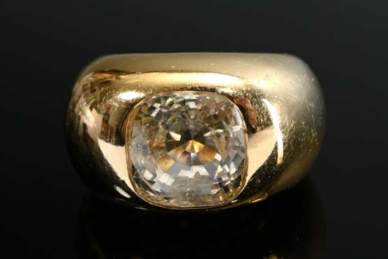 Schwerer Gelbgold 750 Bandring mit hellgelbem Saphir (ca. 4.5ct) im Kissenschliff, Goldschmiede Bergmann, Hamburg, 39,8g, Gr. 50, Tragespuren - фото 3