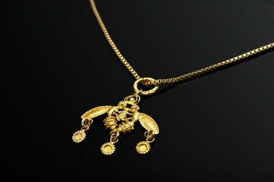 Gelbgold 750 Anhänger "Minoische Biene von Malia" (1,3g, 2,1x2,3cm) an Gelbgold 585 Venezianerkette (4,9g, L. 60cm) - photo 1 Gelbgold 750 Anhänger "Minoische Biene von Malia" (1,3g, 2,1x2,3cm) an Gelbgold 585 Venezianerkette (4,9g, L. 60cm) - photo 1