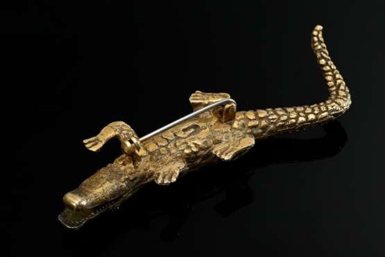 Vergoldete Silber 925 "Alligator" Nadel mit Onyx Augen, Unikat Karin Funke-Atmer, Hamburg, 27,6g, L. 7,3cm, Tragespuren - фото 3