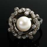 Antike Silber Rosetten Ring mit Altschliff Diamanten und -rosen (zus. ca. 0.45ct/SI-P2/TCR-C), mittig wohl weiße Naturperle (Ø 7,2mm), 5g, Gr. 53, Mariage, Ringform verzogen - фото 3