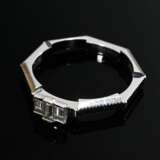 Eleganter Gucci Weißgold 750 Ring "Link to Love" mit 3 Baguette Diamanten (zus. ca. 0.27ct/VSI/TW), sign., mit Original Box und Beutel, Begleitheft, 3,7g, Gr. 57 - Foto 4