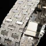 Breites Weißgold 750 Armband im geometrischem Design, um 1970, 91,8g, 19x2,1cm - photo 2