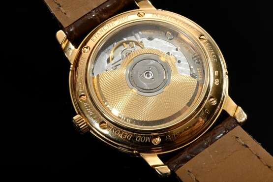 Etienne Schwarz Roségold 750 "Calendar" Automatik Armbanduhr, weißes guillochiertes Zifferblatt mit römischen Zahlen, original braunes Krokolederarmband mit vergoldeter Dornschließe, 72g, Ø 3,8cm, L. 18cm, Orig… - photo 4