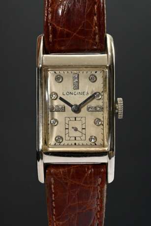 Longines-Wittnauer Weißgold 585 Armbanduhr, Handaufzug, Werk (Schweiz), Gehäuse und Werkeinbau (USA), rechteckiges Gehäuse mit Achtkantdiamant Indizes (zus. ca. 0.15ct/SI/W), kleine Sekunde bei „6“, braunes Lederarmband … - Foto 1