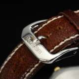 Jaeger-LeCoultre Edelstahl "Heraion" Armbanduhr, Quartzwerk, Gold Lünette, Saphirglas, weißes Zifferblatt, Ref. Nr. 112.5.09, braunes Lederarmband mit Wempe Dornschließe, 34g, Ø 34mm, L.18,5cm, gangbar (keine G… - photo 4