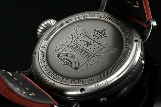 Zenith Edelstahl "Pilot Extra Spezial" Armbanduhr in Retro-Optik, Automatikwerk, große Sekunde, Kaliber Elite 679, Ref. Nr. 11.1941.679, 391105, limitierte Auflage 143/250, Schweiz, kastanienbraunes Zifferblatt… - photo 3