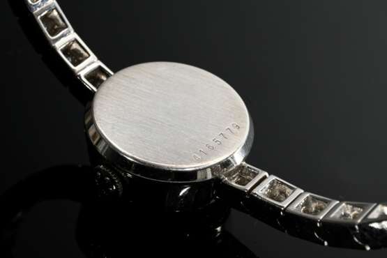 Eterna-Matic Weißgold 750 Damenarmbanduhr mit Achtkantdiamant Lünette und Brillantband (zus. ca. 2.65ct/VSI-SI/W), Handaufzug, 25,1g, L. 19cm, nicht gangbar (keine Garantie auf Werk und Funktionalität); Aufzugswelle verb… - photo 2