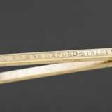 2 Diverse Zollstöcke: 6 in. "Parkins & Gotto" (London um 1860) und 12 in., klappbar mit Metallmontierung, Wahlzahn bzw. Bein/Walzahn, 19.Jh., L. 8/15,4cm und 8,3/30,5cm, min. Alters- und Gebrauchsspuren - photo 4