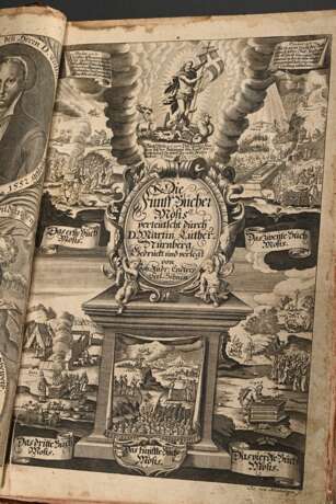 Biblia germanica: "Das ist: Die gantze Heilge Schrifft deß Alten und Neuen Testaments" (sogenannte Dilherr-Bibel), Endter Söhne, ein ganzseitiger Textkupfer (Porträt Luthers und seiner Familie) sowie zahlreiche… - photo 2